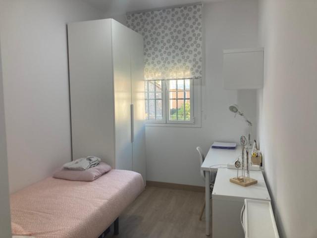 Apartament Colegio Mayor Careu - Women Only - Community *
