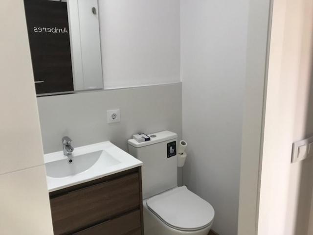 Colegio Mayor Careu - Women Only - Community Apartament Sevilla