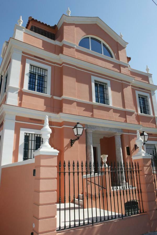 Colegio Mayor Careu - Women Only - Community Apartament